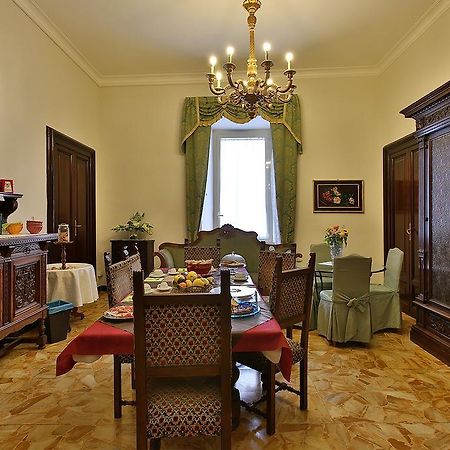 Alibrandi Palace Civitavecchia Exterior photo